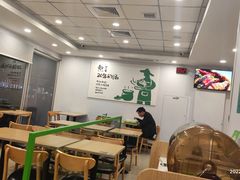大堂-老乡鸡(潜山南岳路店)