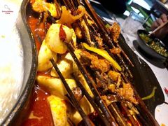 -钢管厂五区小郡肝串串香(奥克斯广场锦城万达店)