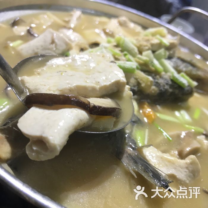 黄丫鱼炖豆腐