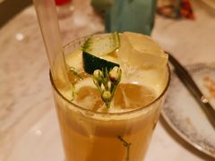 -théATRE 茶聚场(王府中環店)