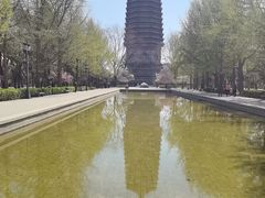 -玲珑塔公园