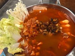 -肥肥虾庄·金牌油焖大虾(杨园滨江时代walk店)