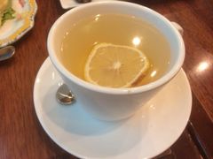 -玛格萝妮比萨屋(四平店)