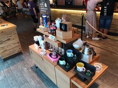 零售区-星巴克(广州动漫星城东区店)
