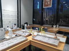 -无界眼镜MaxLess(滨江星光大道店)