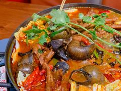 -老闵田螺馆·南昌市井菜·特色小吃(总店)