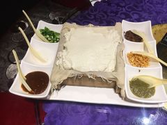 -95号酱骨·一块豆腐(展春园西路店)