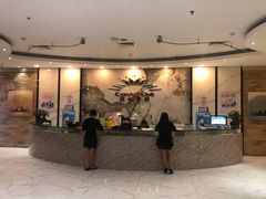 -嘉年华会水疗会(大剧院站E出口店)