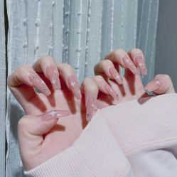 -悦指间美甲美睫