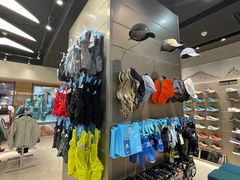 -SALOMON萨洛蒙(北京王府中环店)