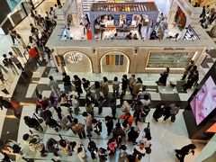 -上海来福士广场