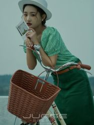-角色婚纱摄影(中心店)