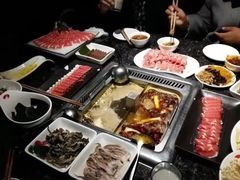 -海底捞火锅(武胜路凯德广场店)