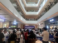 -CityOn熙地港（西安）购物中心