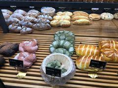 -焙丽拾光(麦凯乐直营店)