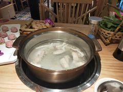-椰夫人·养生椰子鸡(黄埔时代城店)