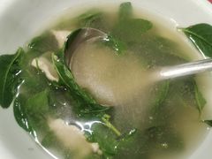 -雄仔农家菜馆·特色葱油鸡(六祖店)