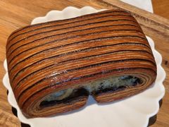 -VERIE BAKEHOUSE