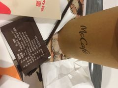-麦当劳(中唱大厦店)
