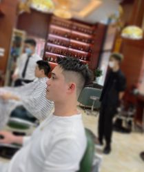 -尼特斯男士发型馆