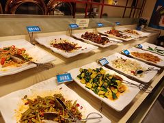 -蒙肥羊·酸汤潮牛·鲜牛肉火锅烤肉自助(岗顶店)