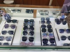 -荣视医眼镜(南外街店)