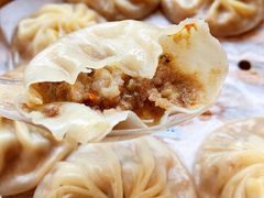 蟹黄汤包-鑫旺旺汤包(总店)