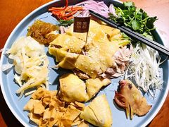 风生水起捞清远鸡-玲珑·新粤菜(安华汇店)