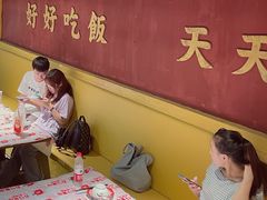 -五马集·海鲜·温州大牌档(黑金冠五马街十字路口店)