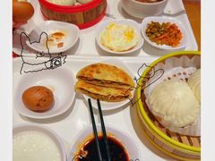 -南城香·饭香串香馄饨香(花园北路店)