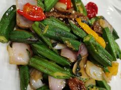 紫苏秋葵炒牛肉-广州酒家(文昌总店)