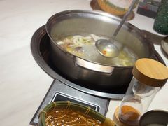 -喃喃椰·糟粕醋·椰子鸡火锅(七堡花园店)