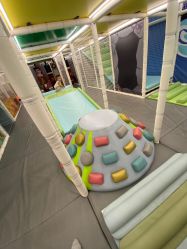 -meland club亲子乐园(石家庄万象城店)