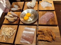 -银米·云南传统过桥米线(双廊黑金冠店)