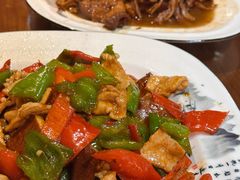 -缘来聚·徽菜名店(黄山宏村店)