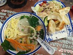 -长人馄饨铺(解放街店)