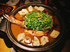 翡翠青椒烤黔鱼-烤匠麻辣烤鱼(环球中心店)