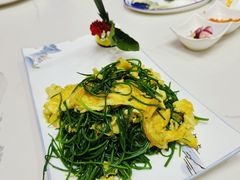 -三江源美食城