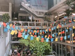 -ROAST coffee & eatery