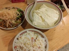 -老方桌烂蹄花川菜馆(九龙坡店)