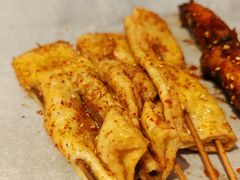 蒜蓉豆皮-七个烧烤·武汉大排档(翻身店)