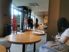 -星巴克(北京广渠门名敦道店)