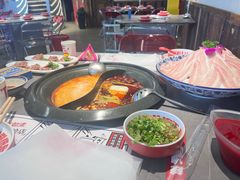 -生活如沸·顺德水牛奶火锅(大学路店)