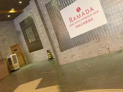 -香港华美达海景酒店