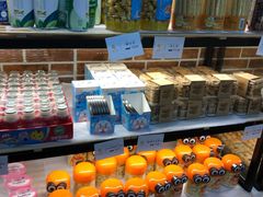 -蓝小轩蛋糕·面包(趣春店)