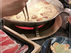 -湊湊火锅·茶憩(打浦桥日月光店)