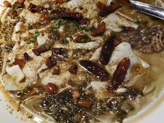-鱼亨小鲜酸菜鱼(大信店)