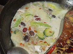 -周小明火锅(黑金冠社区店)