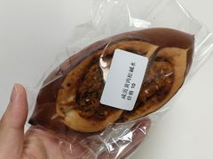 -雀食面包店(钟楼店)