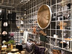 大堂-觅见咖啡馆(艺展中心店)